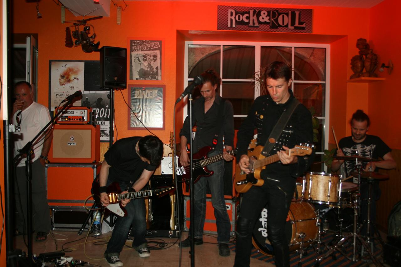 BPB 064