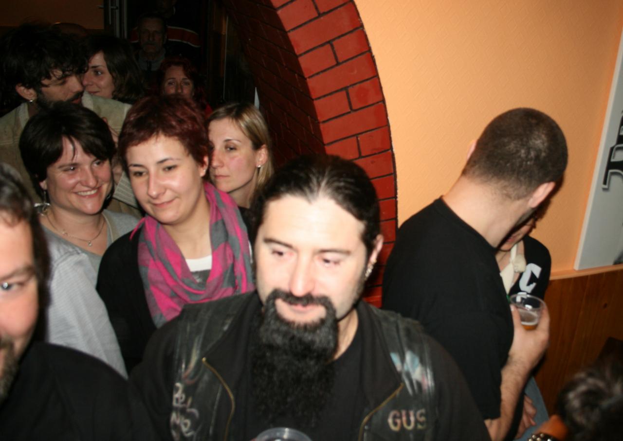 HOT GANG 30AVR 2013 180