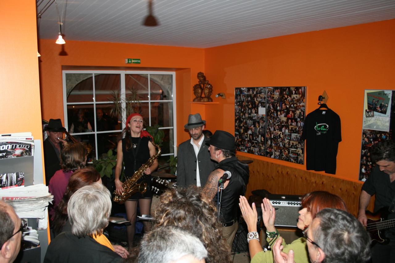 HOT GANG OCT 2012 119