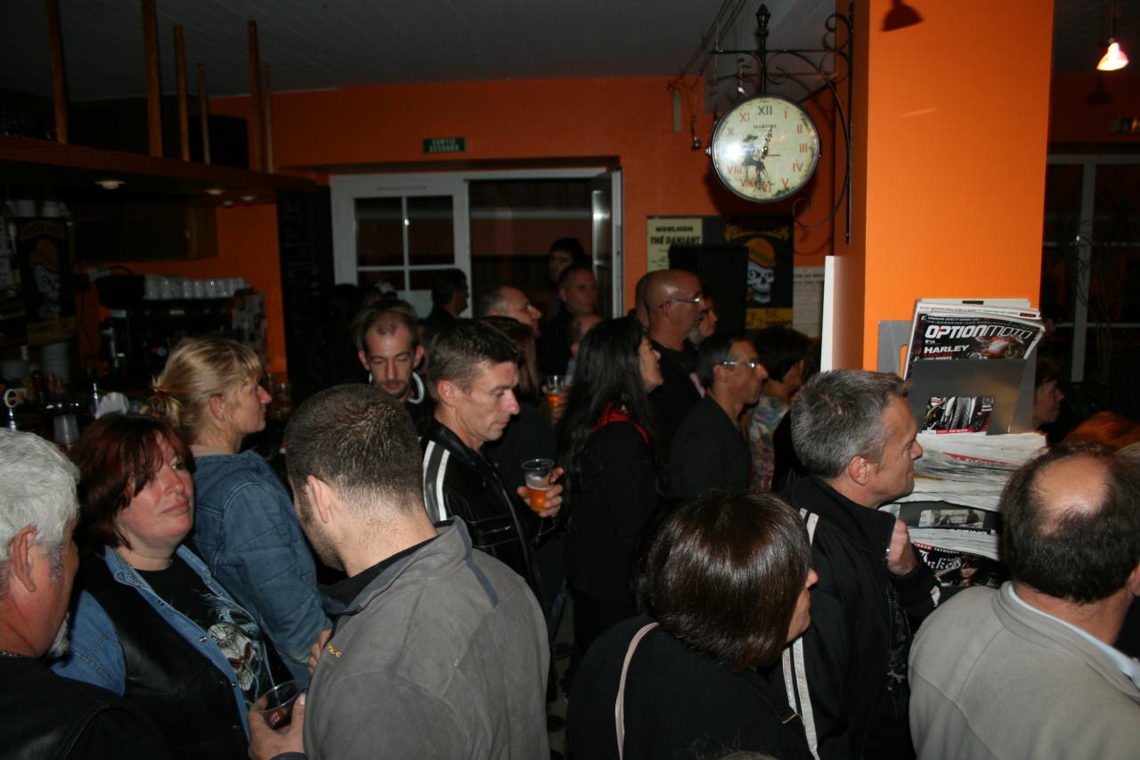 HOT GANG OCT 2012 123