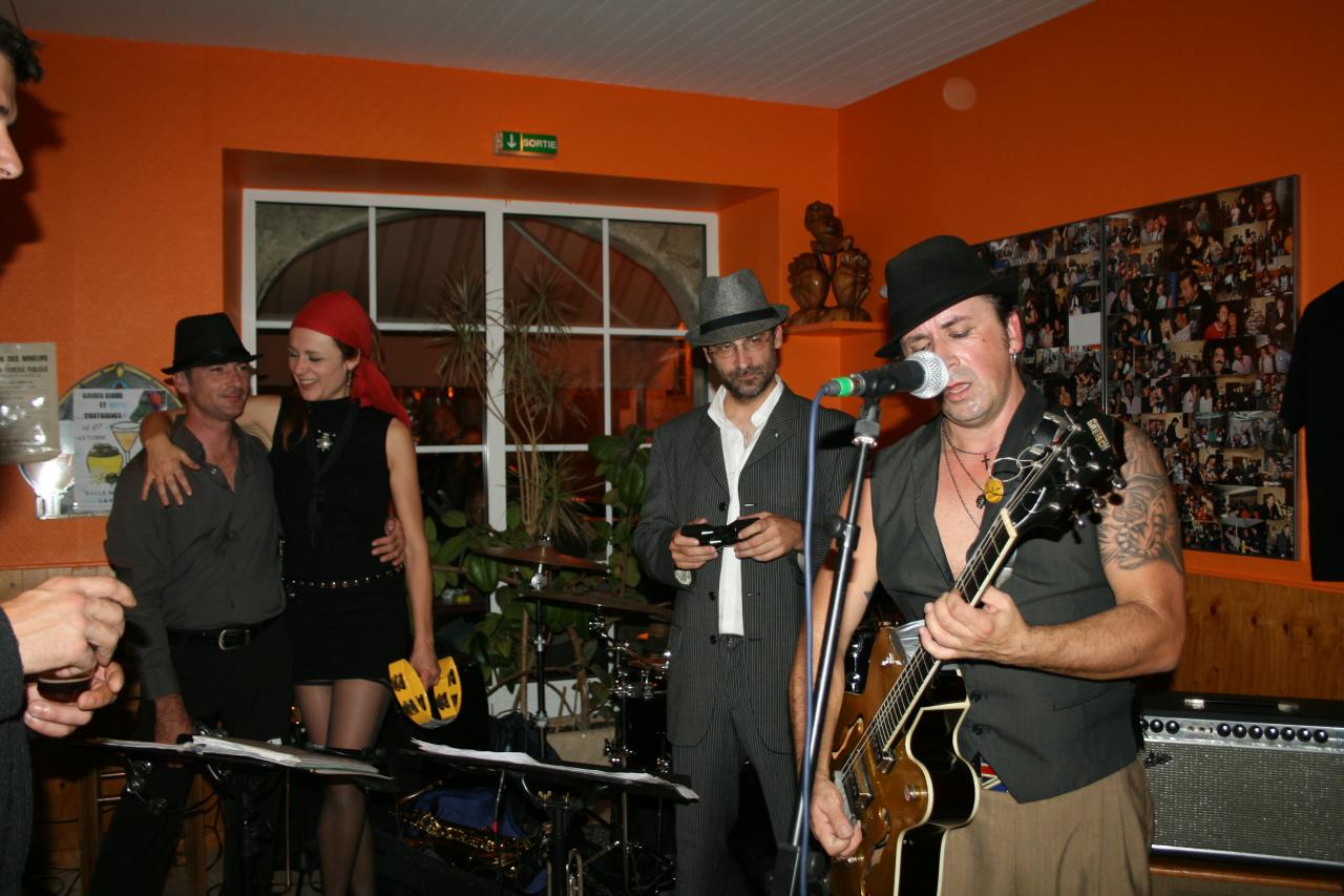 HOT GANG OCT 2012 143