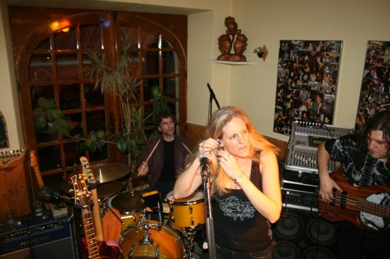 LIANE EDWARDS 2