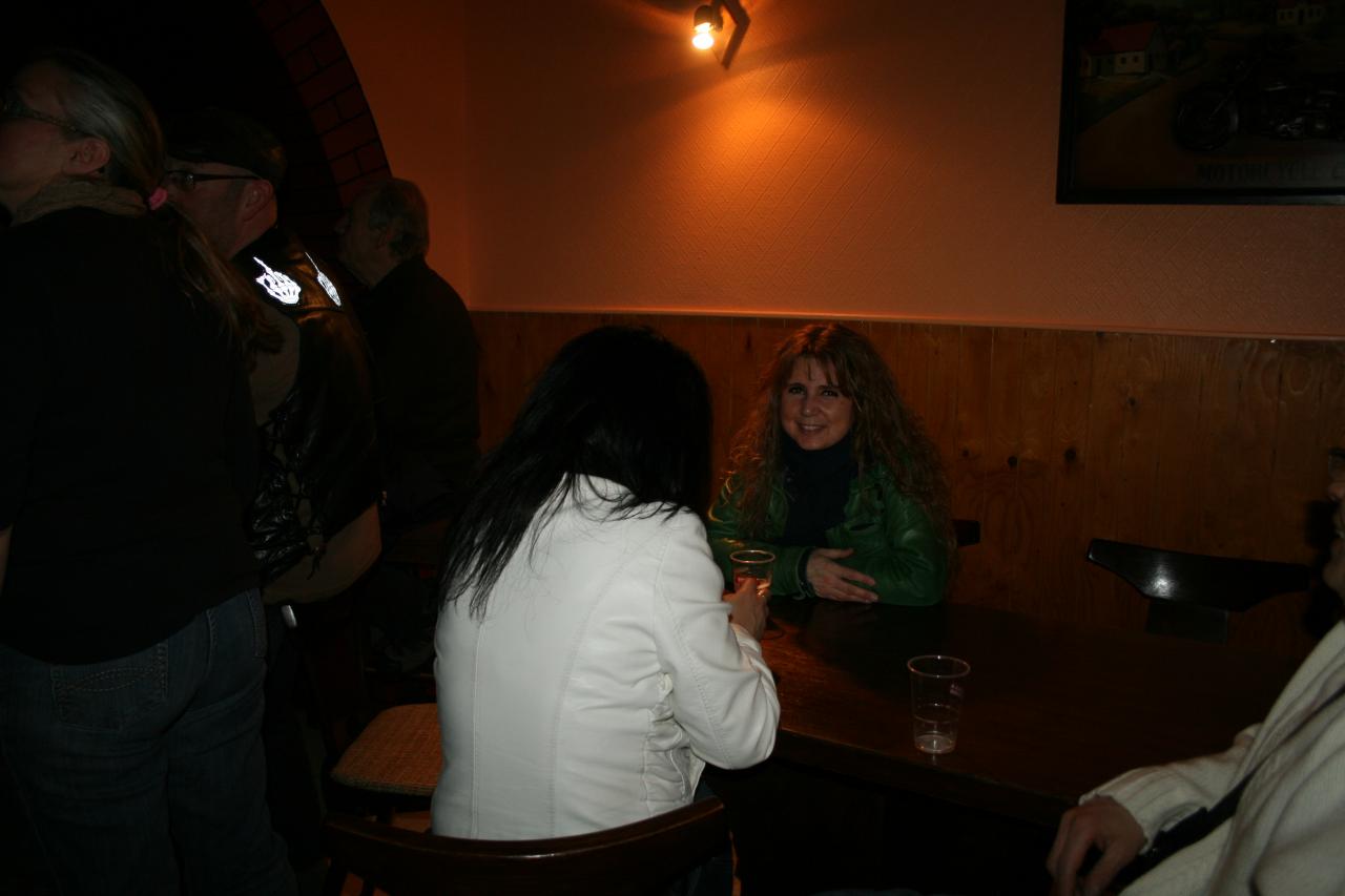 LIANE EDWARDS 052