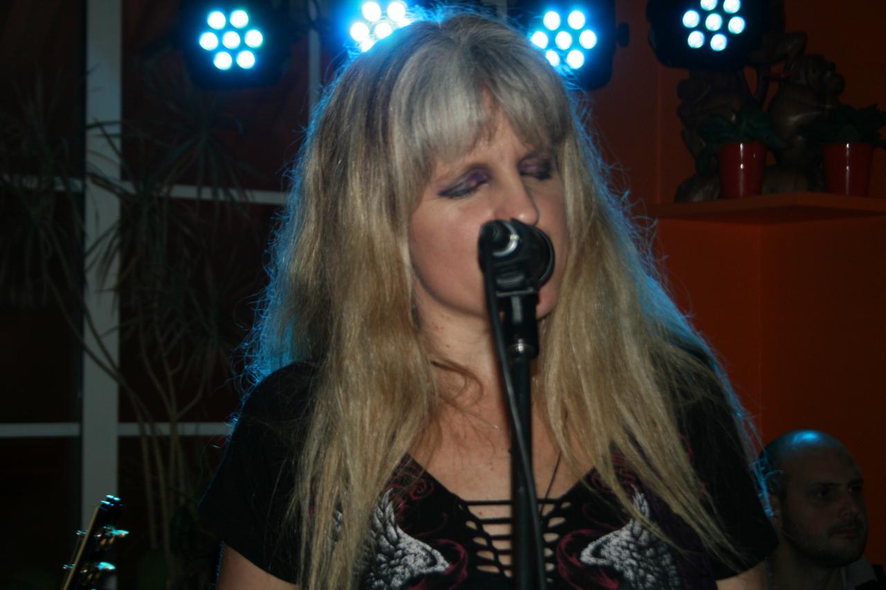 LIANE EDWARDS 113