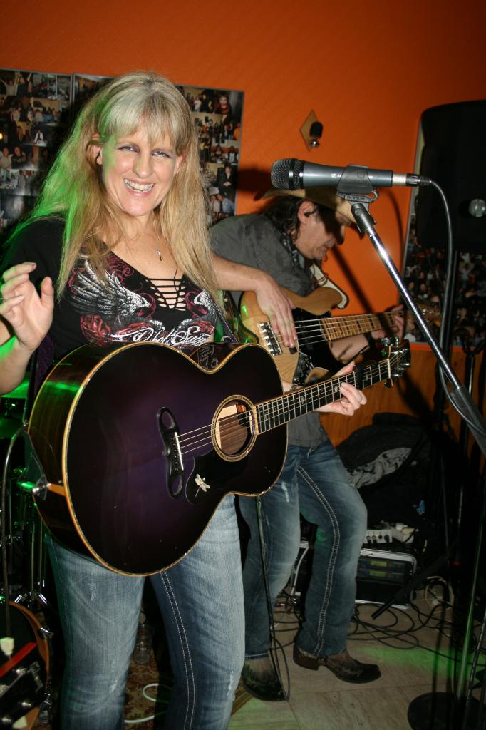 LIANE EDWARDS 127