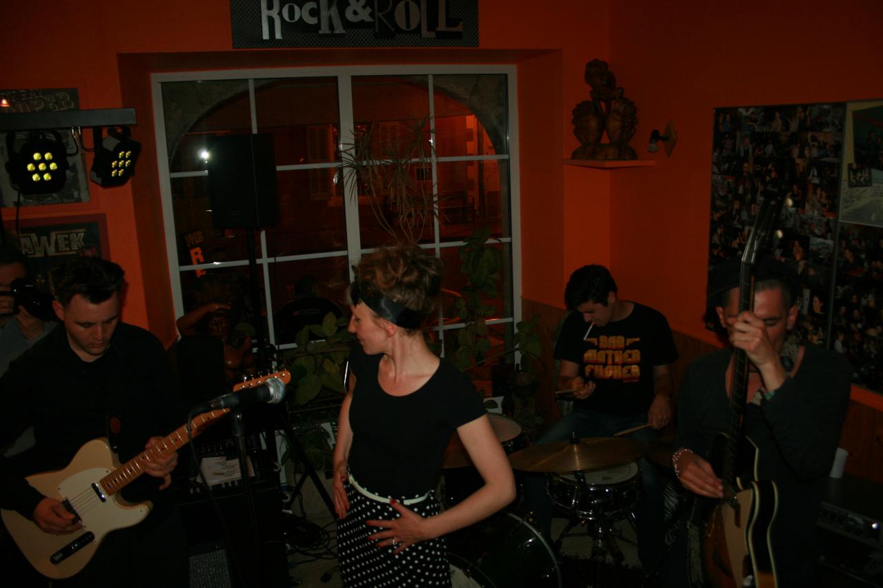 The PATHFINDERS 091